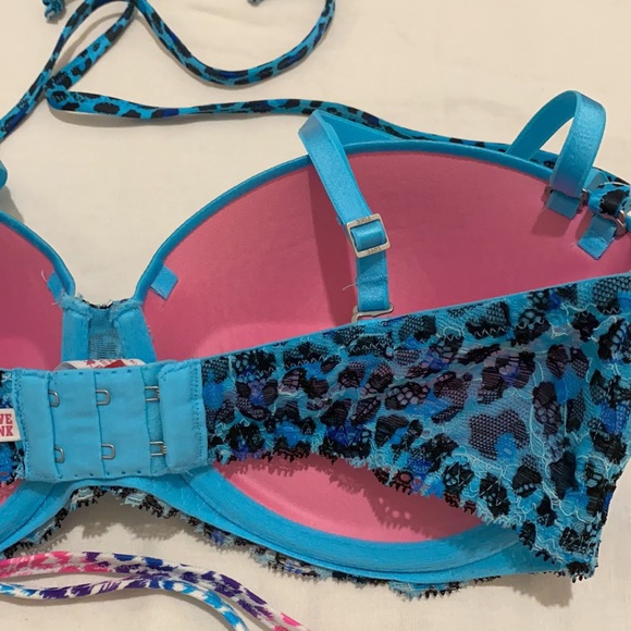 VS Pink push up bras 36D - Picture 4 of 5